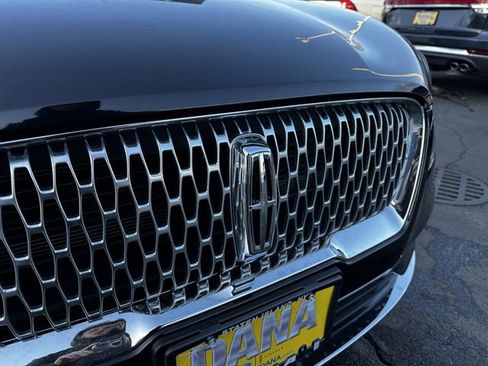 Certified 2022 Lincoln Corsair AWD w/ Premium Package image 10