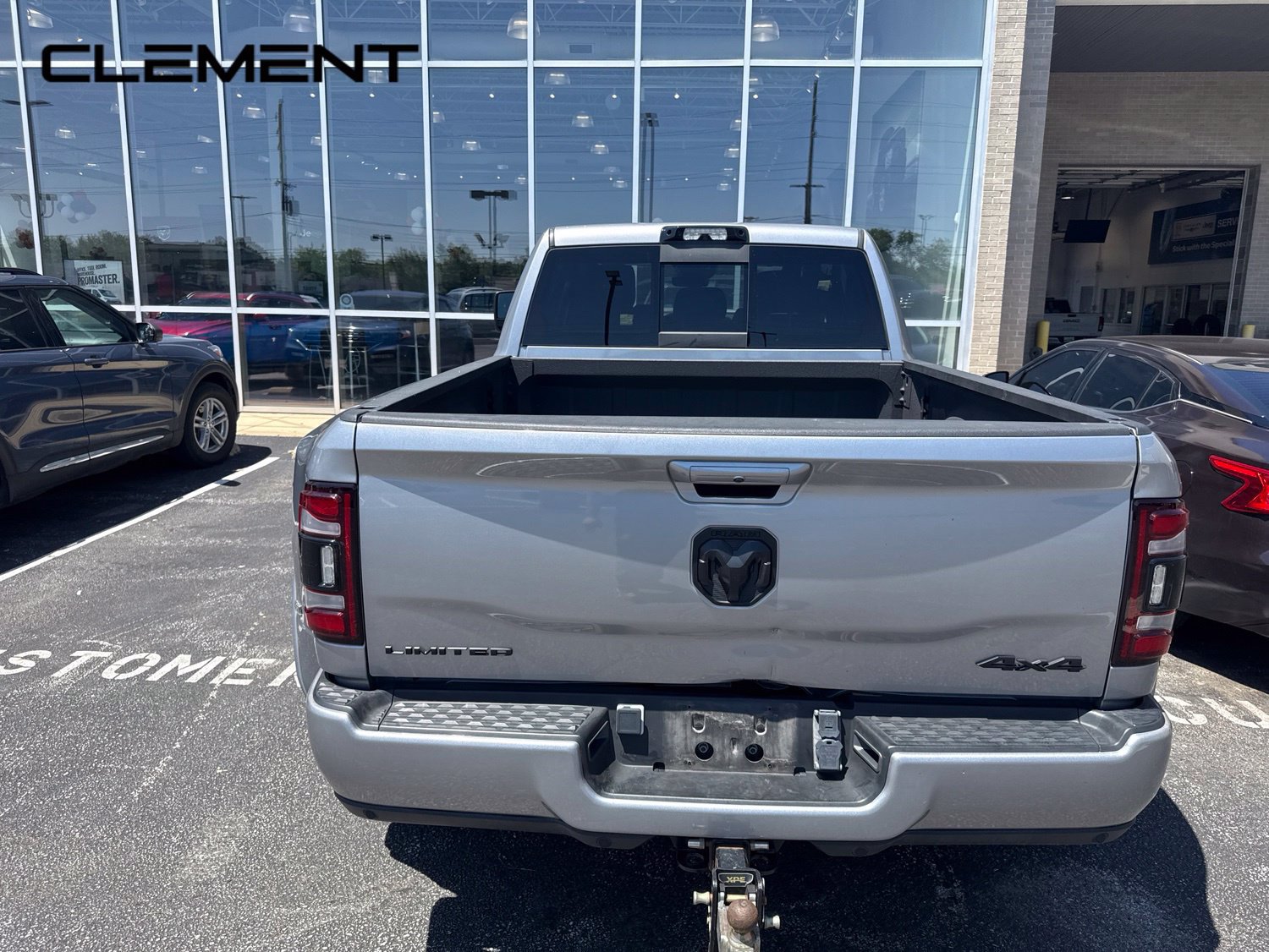 Used 2024 RAM 3500 Limited AWD/4WD image 6