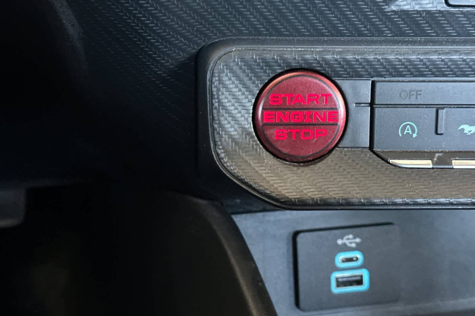 Used 2024 Ford Mustang Coupe RWD image 23