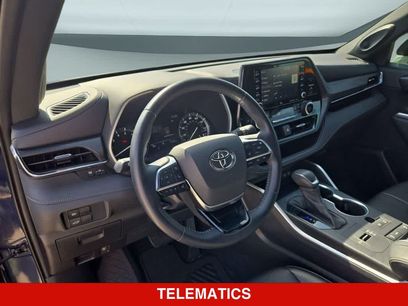 Used 2021 Toyota Highlander XSE