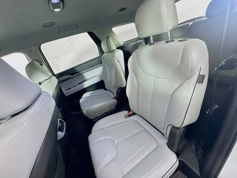 Used 2025 Hyundai Palisade SEL image 29