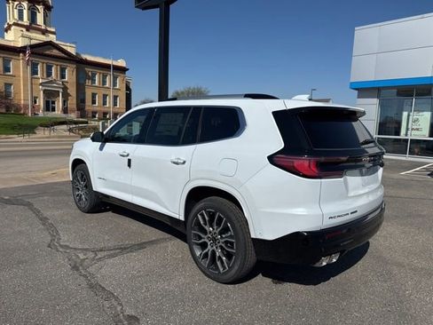 New 2026 GMC Acadia Denali Ultimate AWD/4WD image 3