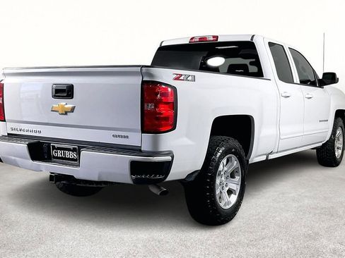 Used 2018 Chevrolet Silverado 1500 LT w/ All Star Edition image 2