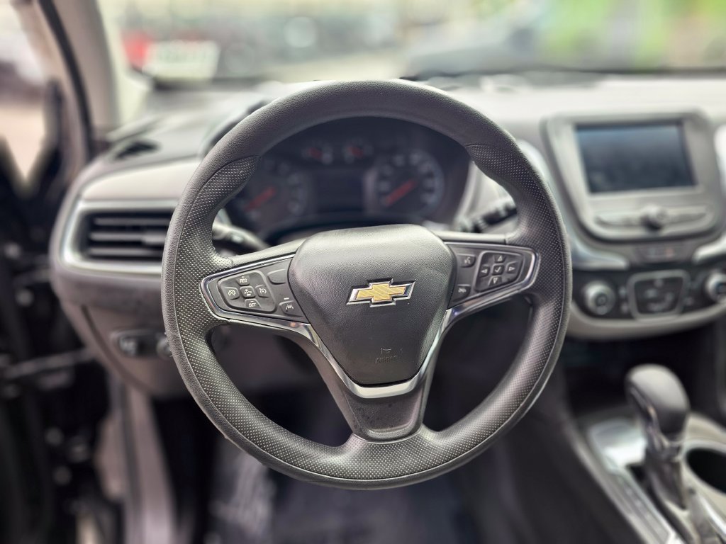 Used 2024 Chevrolet Equinox LS FWD image 34