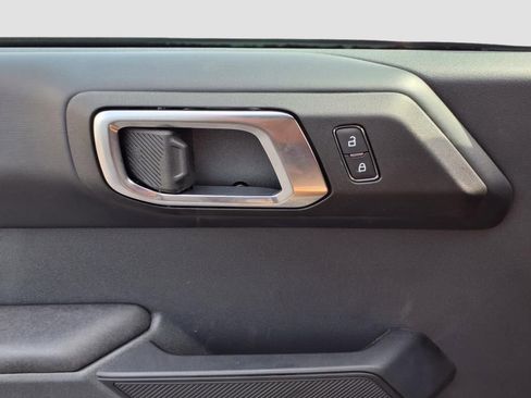 New 2025 Ford Bronco Badlands image 29