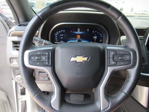 Used 2023 Chevrolet Tahoe Premier w/ Advanced Technology Package RWD image 25