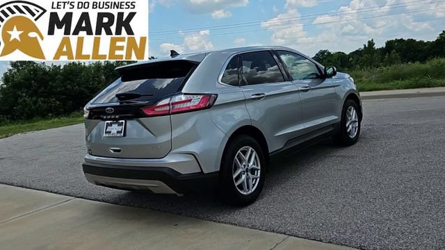 Used 2024 Ford Edge SEL AWD/4WD image 8