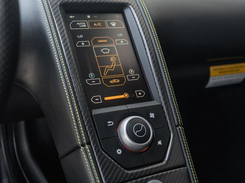 Used 2016 McLaren 675LT Coupe image 47