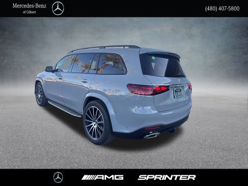 New 2026 Mercedes-Benz GLS 450 4MATIC image 4