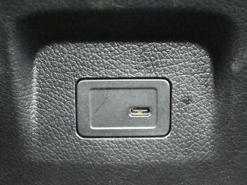 Used 2023 Mercedes-Benz CLA 250 CLA 250 image 16