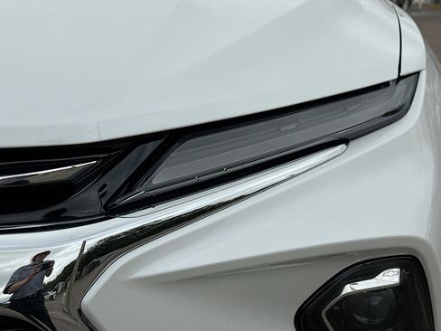 Used 2023 Chevrolet Blazer Premier w/ Driver Confidence II Package image 9