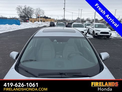 Used 2017 Honda CR-V EX image 9