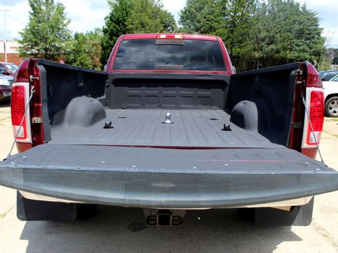 Used 2016 RAM 3500 Laramie image 19