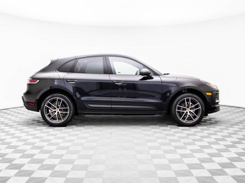 New 2026 Porsche Macan image 7