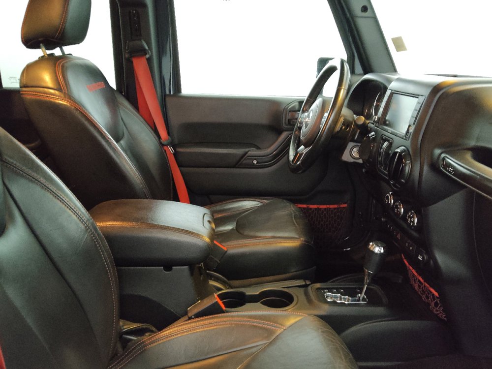 Used 2017 Jeep Wrangler Unlimited Rubicon AWD/4WD image 21