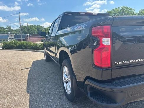 Used 2021 Chevrolet Silverado 1500 Custom AWD/4WD image 3