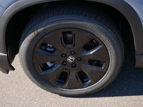 Used 2026 Honda Pilot Black Edition image 15