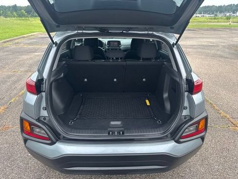 Used 2021 Hyundai Kona SEL FWD image 10