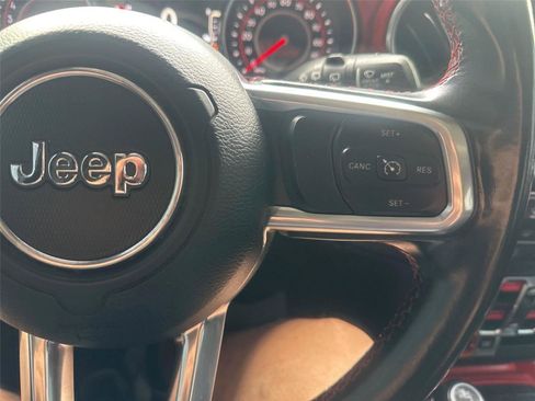 Used 2019 Jeep Wrangler Unlimited Rubicon AWD/4WD image 33