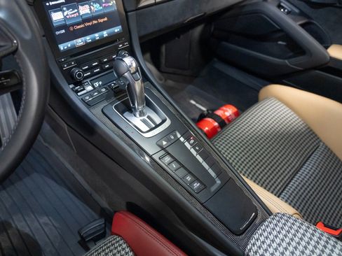Certified 2019 Porsche 911 GT2 RS RWD image 20