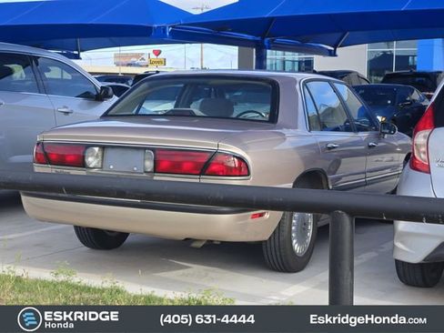 Used 1999 Buick Le Sabre Custom w/ Headliner Lighting Pkg image 4