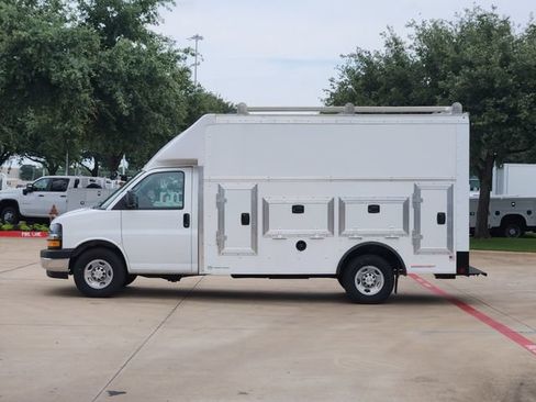 New 2025 Chevrolet Express 3500 w/ Power Convenience Package RWD image 11