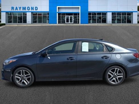 Used 2019 Kia Forte S image 6