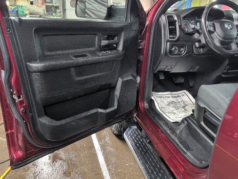 Used 2021 RAM 2500 Tradesman image 9