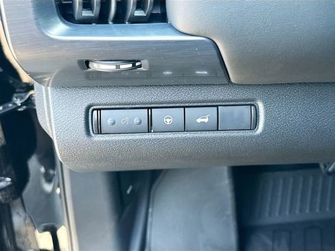 New 2026 Nissan Pathfinder Rock Creek AWD/4WD image 12