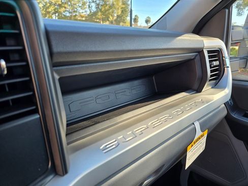 New 2024 Ford F550 4x4 SuperCab Super Duty image 46