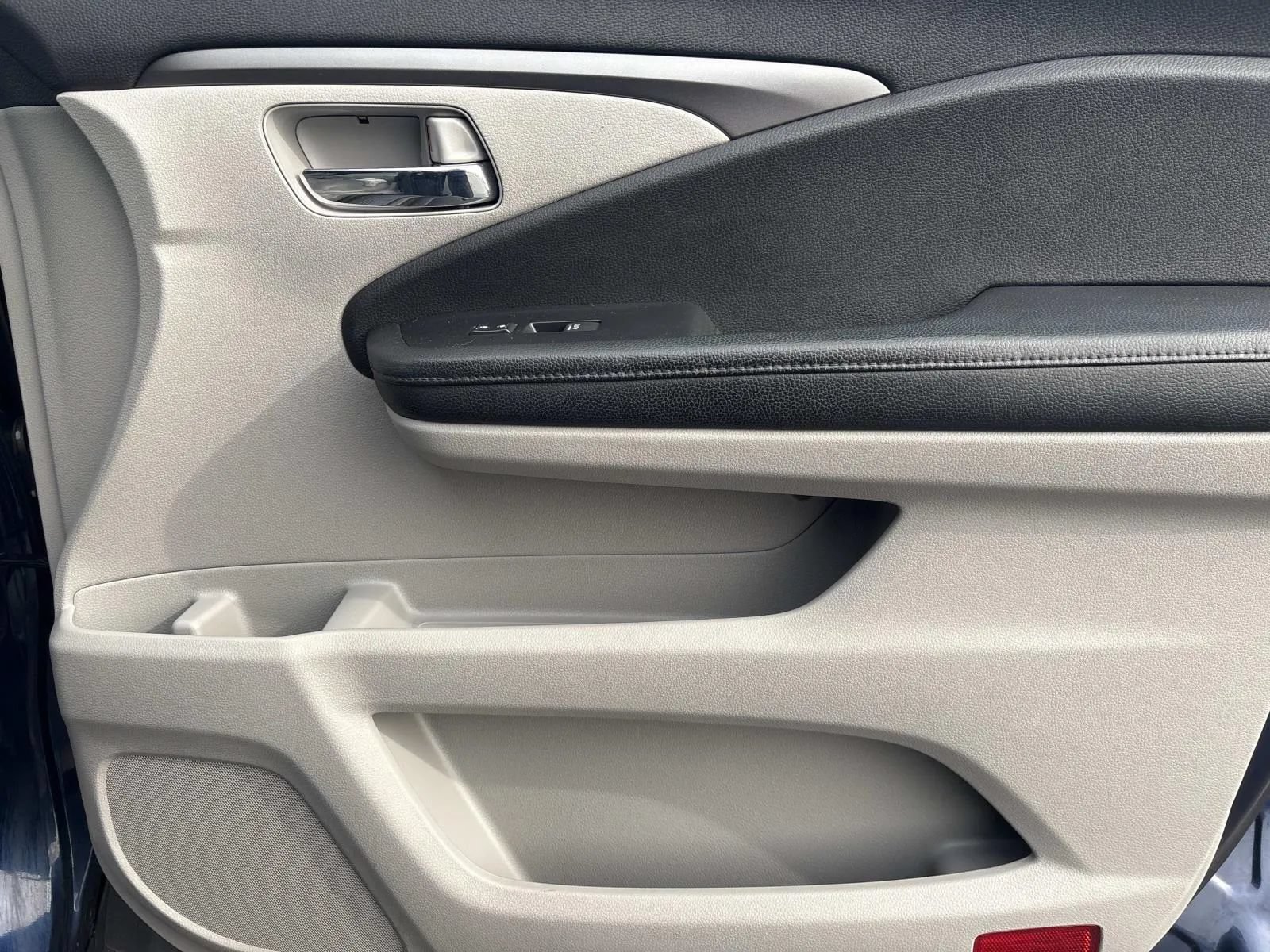 Used 2019 Honda Pilot EX-L image 24