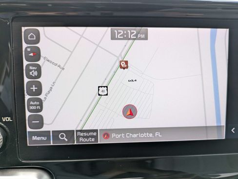 Certified 2023 Kia Sorento S FWD image 27