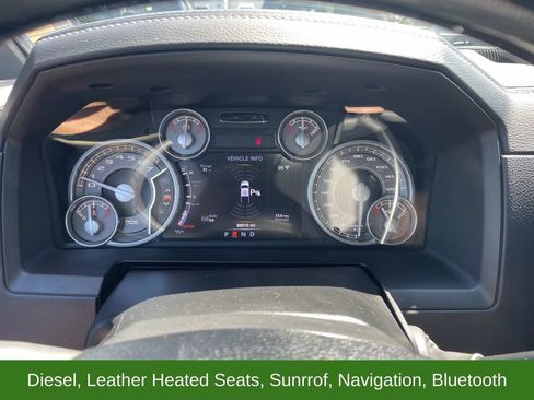 Used 2016 RAM 2500 Limited AWD/4WD image 32