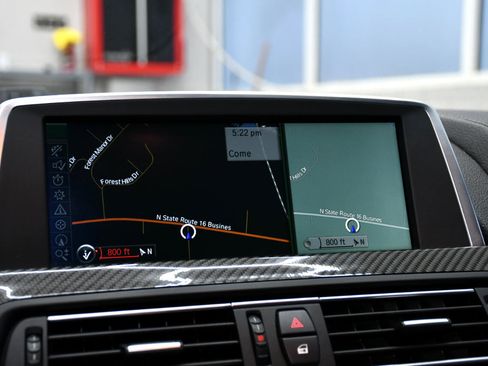 Used 2013 BMW M6 Coupe image 40