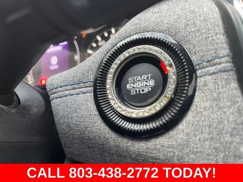 Used 2022 Jeep Compass Latitude w/ Sun and Sound Group FWD image 24