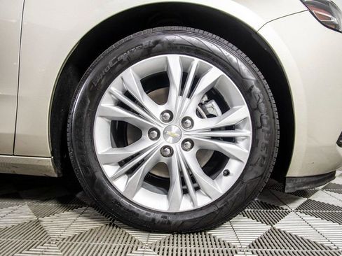 Used 2014 Chevrolet Impala LT w/ Convenience Package image 41