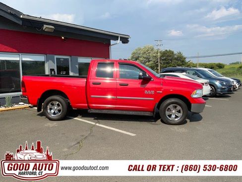 Used 2014 RAM 1500 ST w/ SXT Appearance Group AWD/4WD image 4