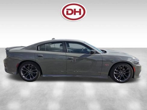 Used 2023 Dodge Charger Scat Pack w/ Plus Group RWD image 2