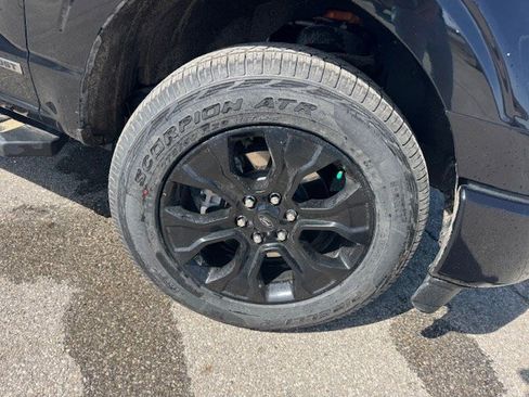 Certified 2022 Ford F150 Lariat w/ Equipment Group 502A High image 37