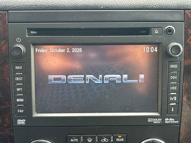 Used 2013 GMC Yukon Denali AWD/4WD image 30