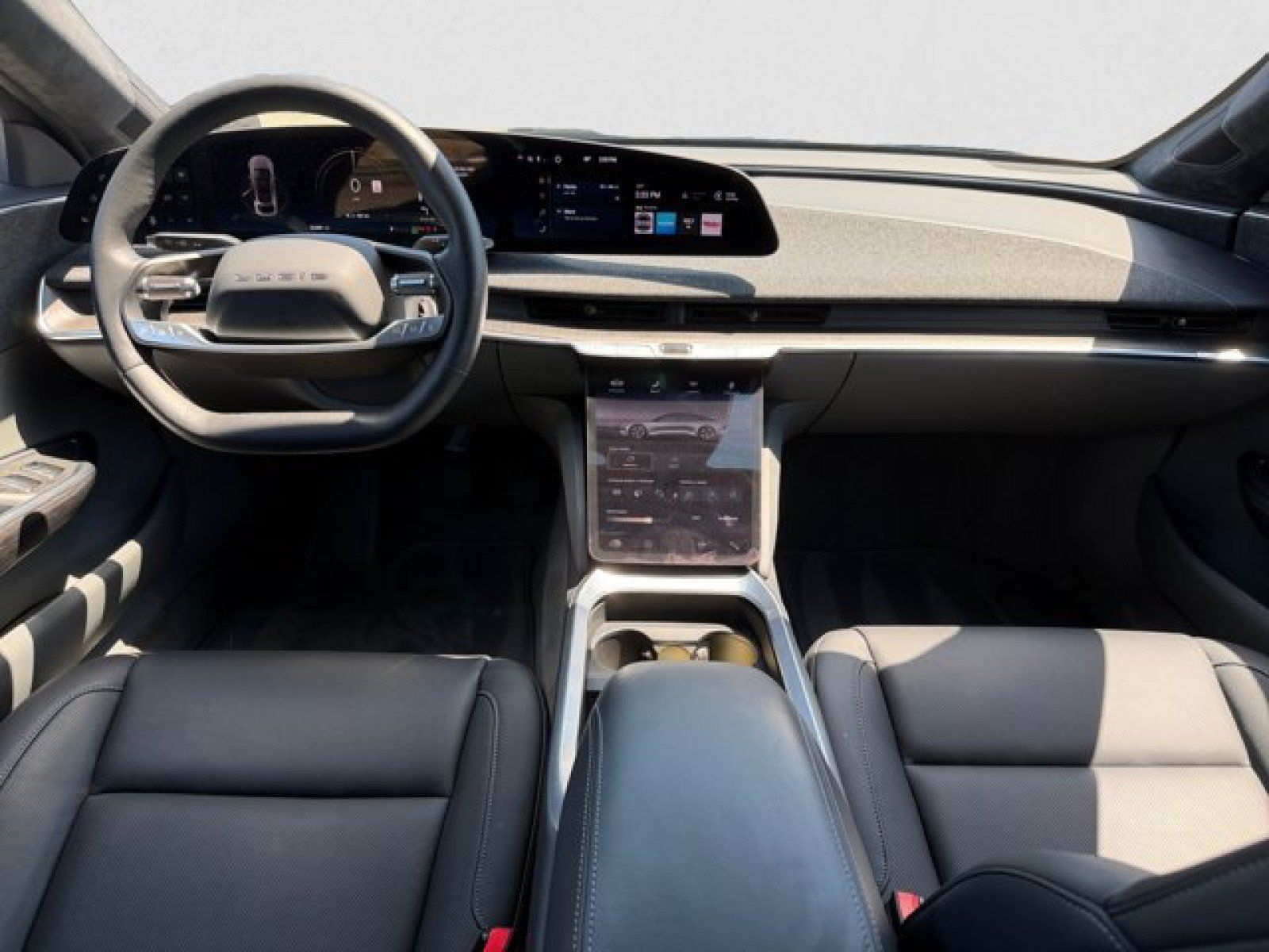 Used 2024 Lucid Air Touring AWD/4WD image 12