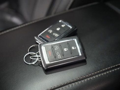 Used 2024 Jeep Grand Cherokee Altitude AWD/4WD image 36