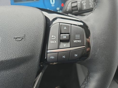 Certified 2023 Ford Escape Platinum AWD/4WD image 13