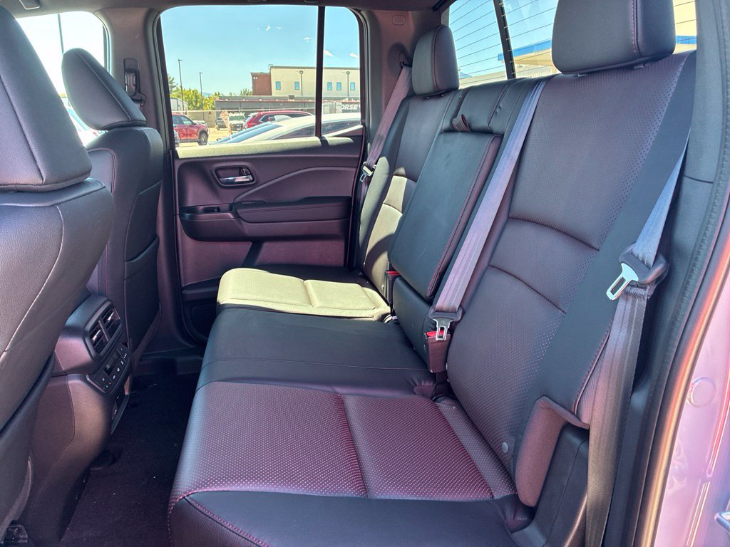 New 2026 Honda Ridgeline Black Edition image 11