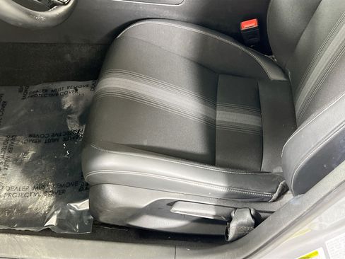 Used 2022 Honda Civic Sport image 18