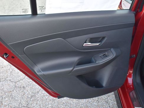 New 2026 Nissan Sentra SR FWD image 39