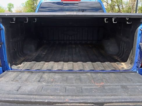 Used 2019 Chevrolet Colorado Z71 AWD/4WD image 36