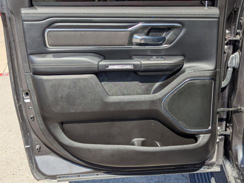 Used 2024 RAM 1500 Laramie image 16