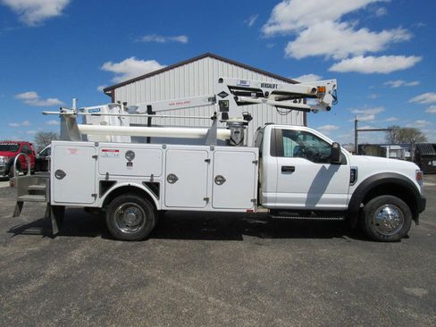 Used 2022 Ford F450 XL image 2