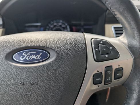 Used 2013 Ford Flex SEL AWD/4WD image 25